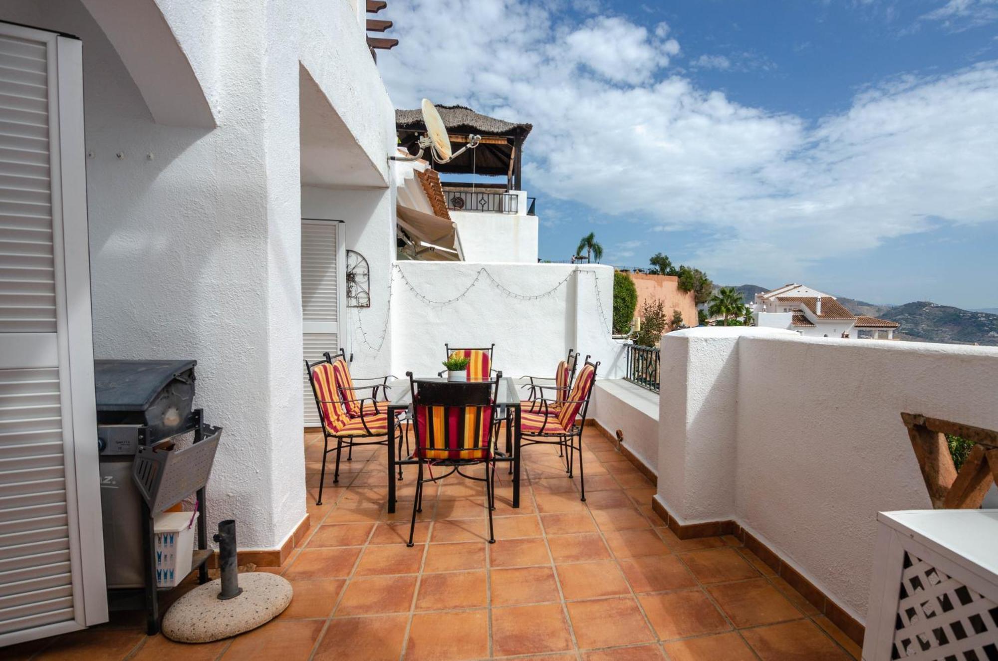 Panoramic Sea View Oasis