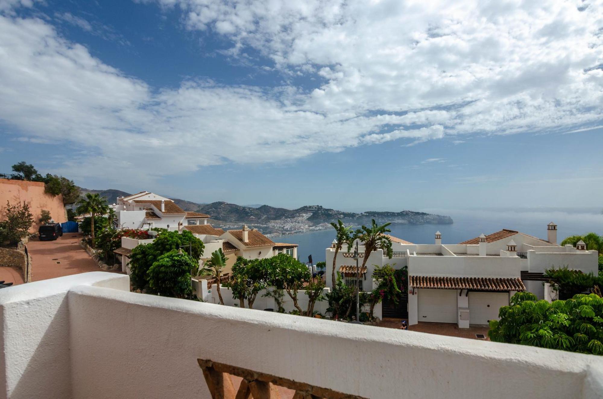 Panoramic Sea View Oasis Ferienhaus La Herradura (Granada)