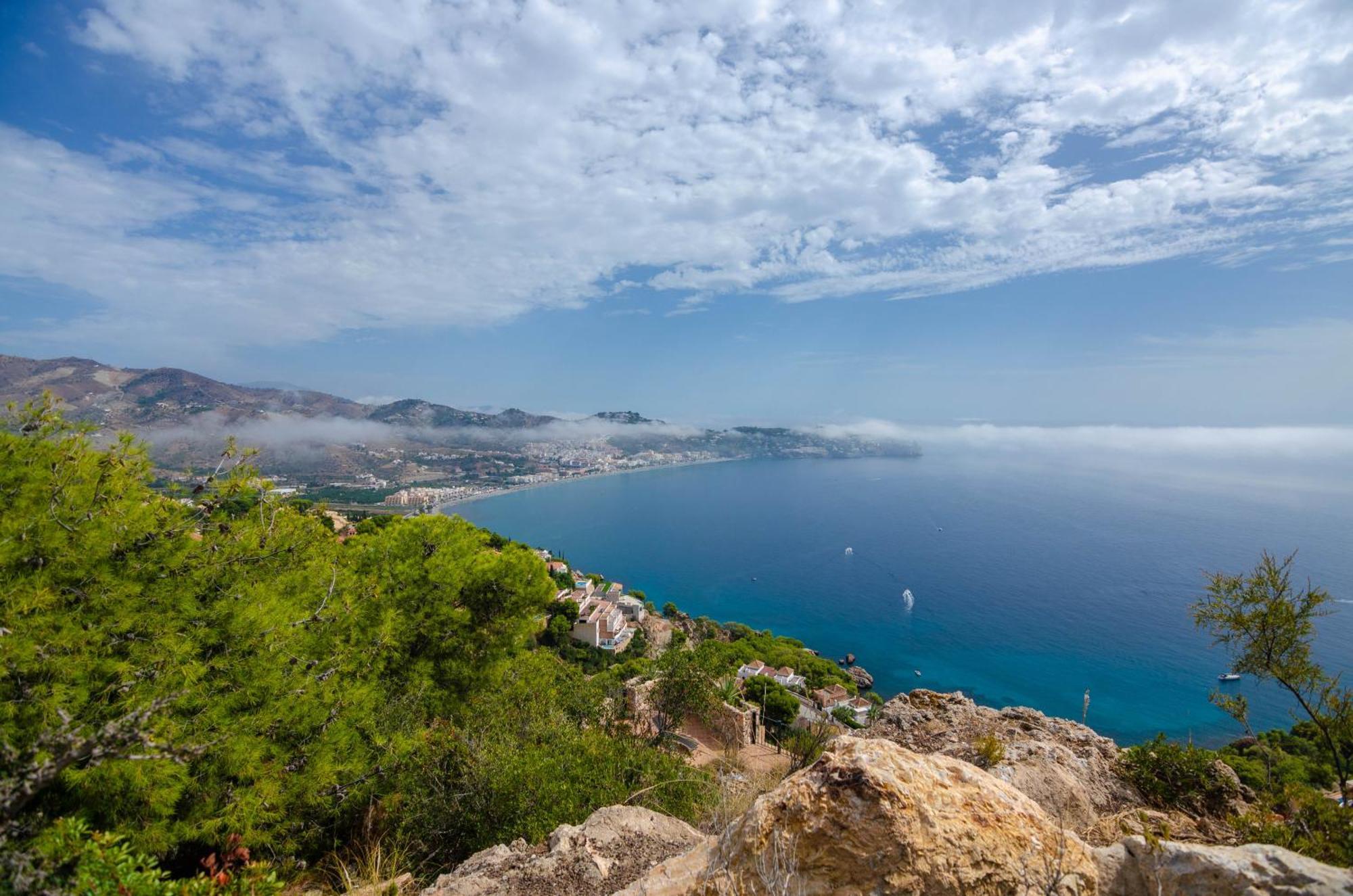 Panoramic Sea View Oasis